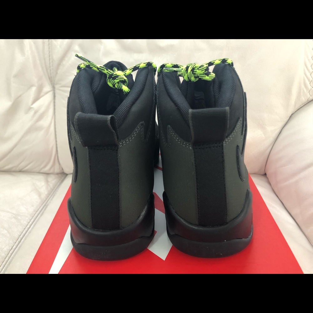 Nike Air Darwin Sequoia Black Volt - Picture 5 of 8